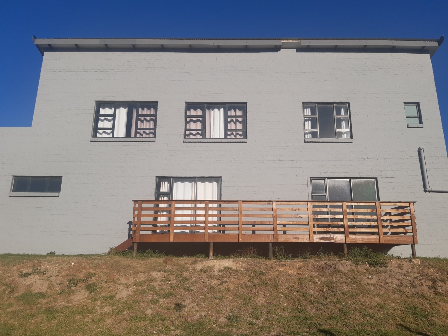 3 Bedroom Property for Sale in Paradise Beach Eastern Cape